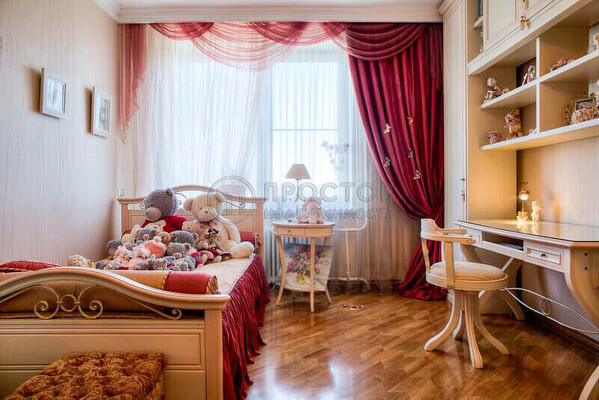 Продам трехкомнатную (3-комн.) квартиру, Чертановская ул, 48к3, Москва г