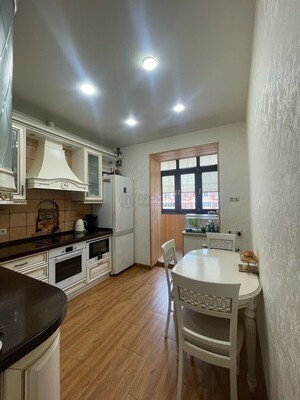 Продам трехкомнатную (3-комн.) квартиру, Ольховая ул, 6, Видное г