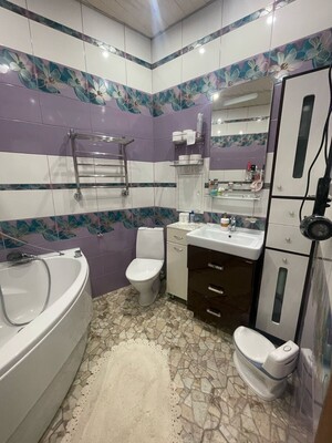 Продам трехкомнатную (3-комн.) квартиру, Ольховая ул, 6, Видное г