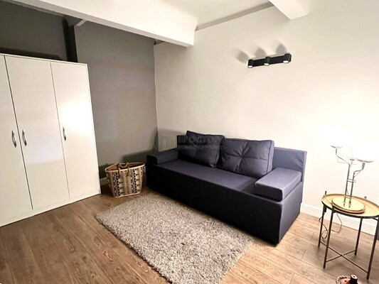 Продам двухкомнатную (2-комн.) квартиру, Клары Цеткин ул, 18к3, Москва г