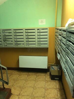 Продам двухкомнатную (2-комн.) квартиру, Витебская ул, 3к1, Москва г