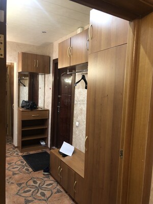 Продам двухкомнатную (2-комн.) квартиру, Витебская ул, 3к1, Москва г