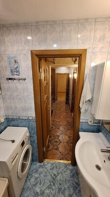 Продам двухкомнатную (2-комн.) квартиру, Витебская ул, 3к1, Москва г
