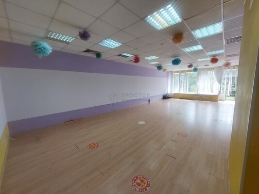 Продам коммерческое помещение 545 м2, Римского-Корсакова ул, 14, Москва г