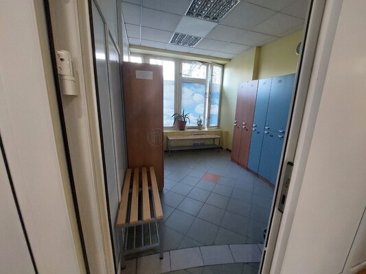 Продам коммерческое помещение 545 м2, Римского-Корсакова ул, 14, Москва г