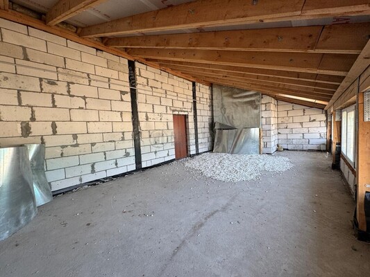 Продам однокомнатную (1-комн.) квартиру, Центральная ул, 33, Первомайское п