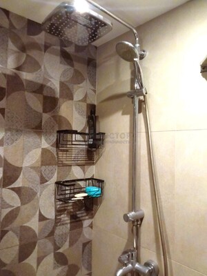 Продам трехкомнатную (3-комн.) квартиру, 9-я Северная линия, 17, Москва г