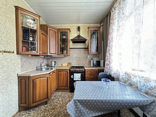 Продам двухкомнатную (2-комн.) квартиру, Октябрьский пр-кт, 375к12, Люберцы г