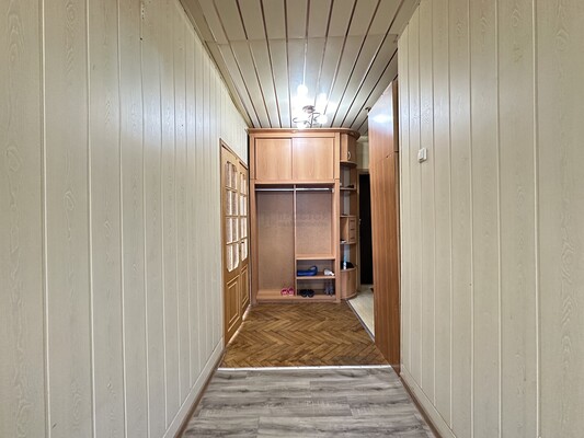 Продам двухкомнатную (2-комн.) квартиру, Октябрьский пр-кт, 375к12, Люберцы г