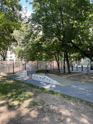 Продам двухкомнатную (2-комн.) квартиру, Пилота Нестерова ул, 7, Москва г