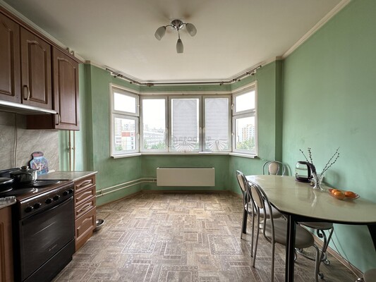 Продам трехкомнатную (3-комн.) квартиру, Захарьинские Дворики ул, 1к2, Москва г