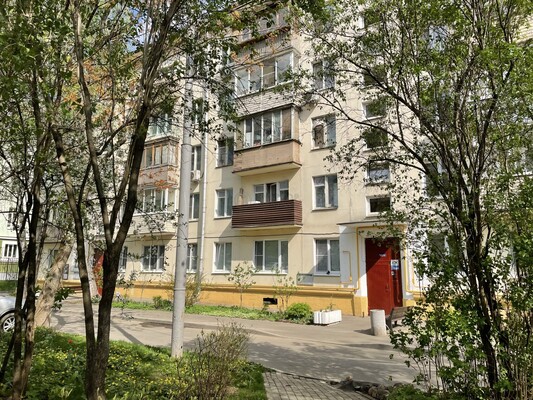 Продам двухкомнатную (2-комн.) квартиру, Шаболовка ул, 46к1, Москва г