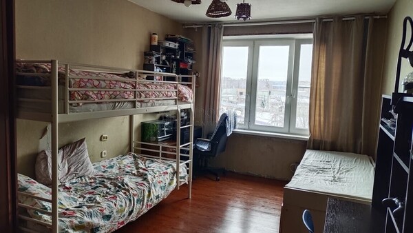 Продам однокомнатную (1-комн.) квартиру, Нагорная ул, 17к5, Москва г