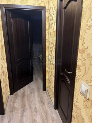 Продам трехкомнатную (3-комн.) квартиру, Подмосковный б-р, 10, Красногорск г