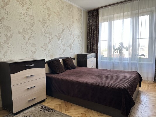 Продам трехкомнатную (3-комн.) квартиру, Николоямский пер, 2, Москва г