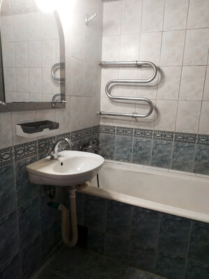 Продам двухкомнатную (2-комн.) квартиру, Каширское ш, 53к1, Москва г