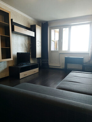 Продам двухкомнатную (2-комн.) квартиру, Каширское ш, 53к1, Москва г