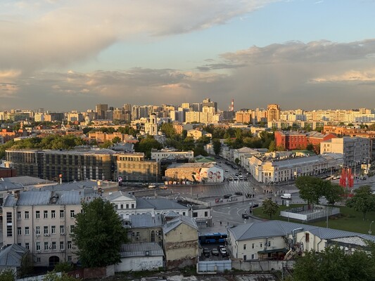 Продам трехкомнатную (3-комн.) квартиру, Гончарная ул, 38, Москва г