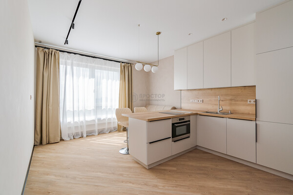 Продам трехкомнатную (3-комн.) квартиру, Руставели ул, 16к2, Москва г