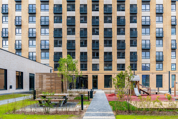 Продам трехкомнатную (3-комн.) квартиру, Руставели ул, 16к2, Москва г