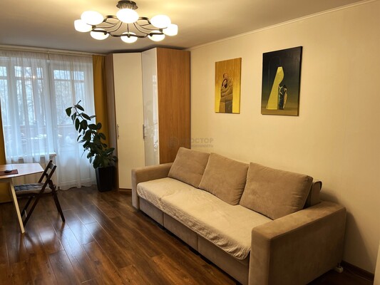 Продам двухкомнатную (2-комн.) квартиру, Большая Андроньевская ул, 20, Москва г