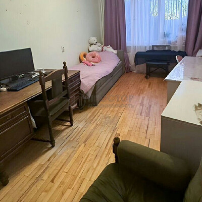 Продам многокомнатную квартиру, Краснодарская ул, 60, Москва г