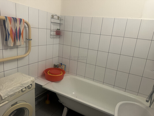 Продам трехкомнатную (3-комн.) квартиру, Рублёвское ш, 89, Москва г