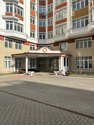 Продам многокомнатную квартиру, Староволынская ул, 12к4, Москва г