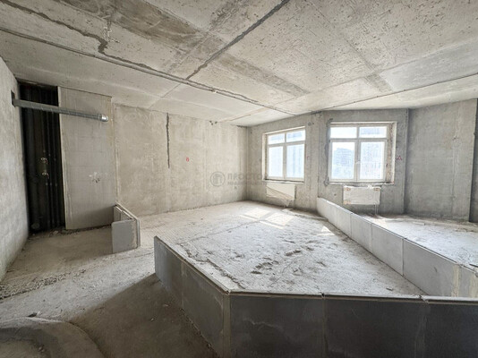 Продам многокомнатную квартиру, Староволынская ул, 12к4, Москва г