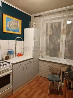 Продам двухкомнатную (2-комн.) квартиру, Большая Якиманка ул, 32, Москва г