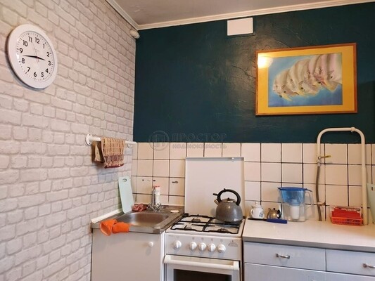 Продам двухкомнатную (2-комн.) квартиру, Большая Якиманка ул, 32, Москва г