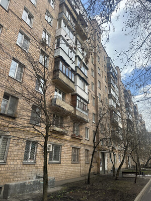 Продам трехкомнатную (3-комн.) квартиру, 5-я Кожуховская ул, 18к2, Москва г