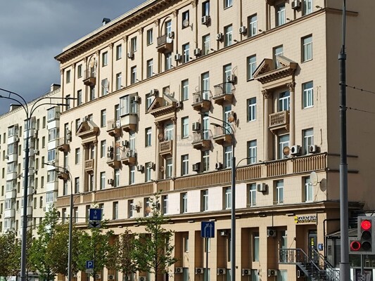 Продам многокомнатную квартиру, Крымский Вал ул, 4, Москва г
