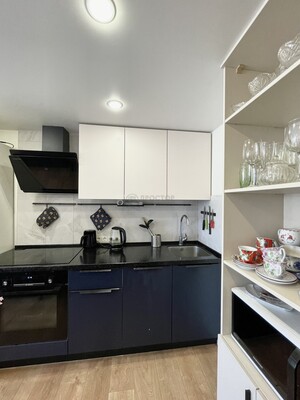 Продам двухкомнатную (2-комн.) квартиру, Автозаводская ул, 23с928, Москва г