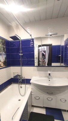 Продам трехкомнатную (3-комн.) квартиру, Южная ул, 14, Дрожжино рп