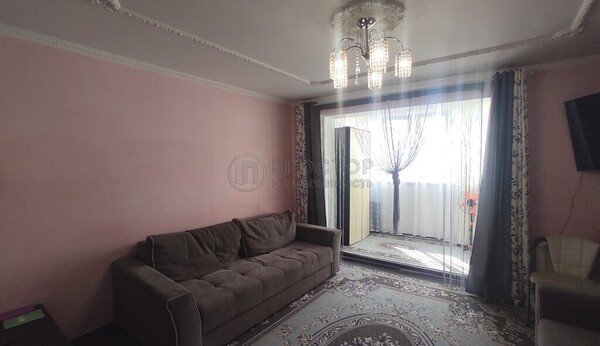 Продам трехкомнатную (3-комн.) квартиру, Южная ул, 14, Дрожжино рп