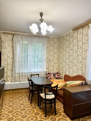 Продам однокомнатную (1-комн.) квартиру, Ясеневая ул, 41к1, Москва г