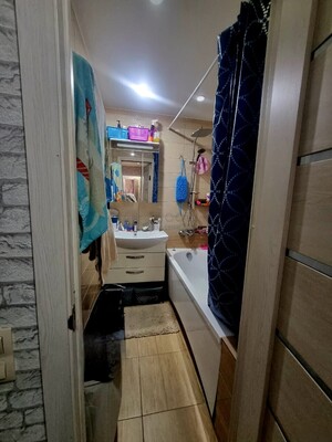 Продам трехкомнатную (3-комн.) квартиру, Муравская ул, 42к1, Москва г