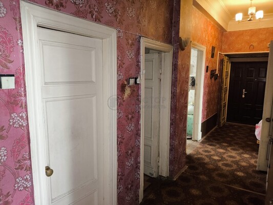 Продам трехкомнатную (3-комн.) квартиру, Гончарная ул, 38, Москва г