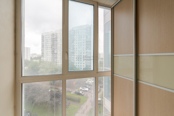 Продам двухкомнатную (2-комн.) квартиру, Вернадского пр-кт, 105к4, Москва г