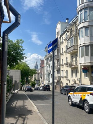 Продам многокомнатную квартиру, Пушкарёв пер, 6, Москва г