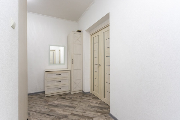 Продам двухкомнатную (2-комн.) квартиру, Янтарная ул, 2кБ, Лесное п