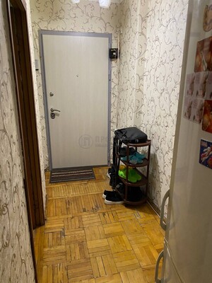Продам трехкомнатную (3-комн.) квартиру, Молодцова ул, 5, Москва г