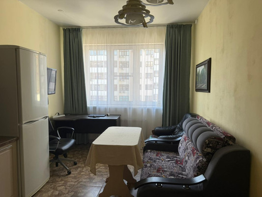 Продам однокомнатную (1-комн.) квартиру, Геленджикский пр-кт, 4В, Геленджик г