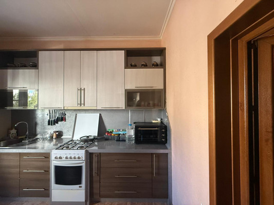 Продам двухкомнатную (2-комн.) квартиру, Маяковского ул, 5а, Геленджик г