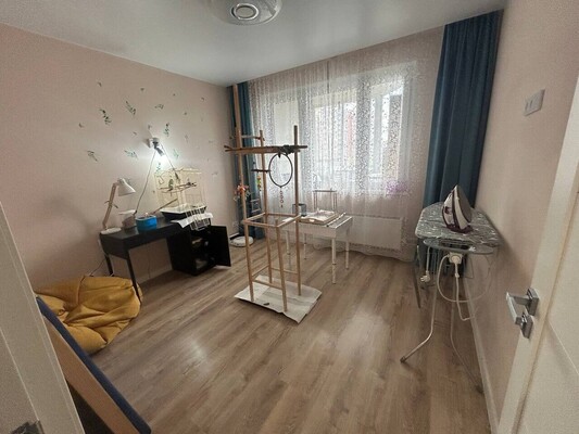 Продам трехкомнатную (3-комн.) квартиру, Бориса Пастернака ул, 23, Внуковское п