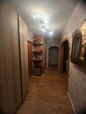 Продам многокомнатную квартиру, Изюмская ул, 22, Москва г