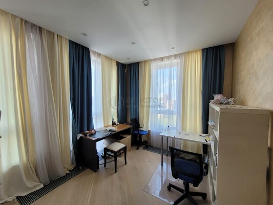 Продам 2-комн. в 3-комн. квартире, Адмирала Макарова ул, 6Бк2, Москва г