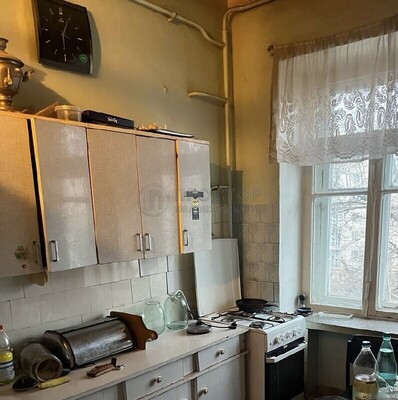 Продам комнату в 2-комн. квартире, Малая Остроумовская ул, 1Б, Москва г