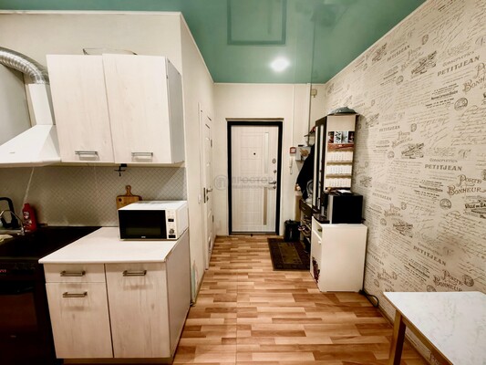 Продам однокомнатную (1-комн.) квартиру, Ленина ул, 25, Октябрьский рп